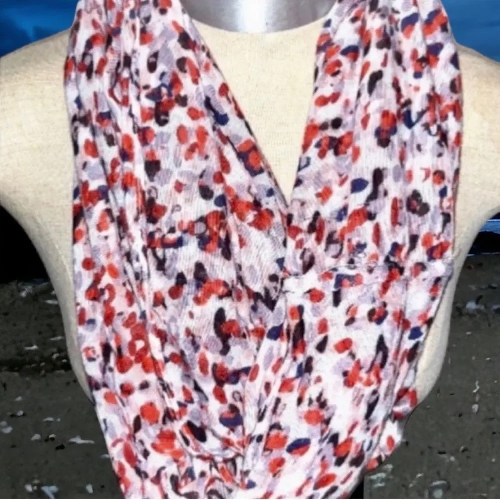 LOFT Outlet Scarf Infinity 100% Rayon Leopard Print Lightweight 🎉Host Pick 🎉